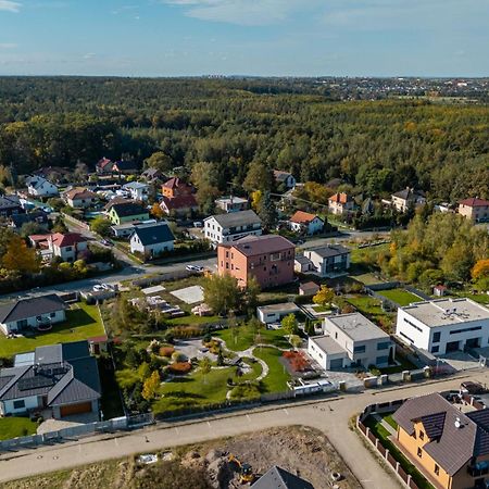 Laskara Garden Apartment By Prague Forest Nové Jirny Екстериор снимка