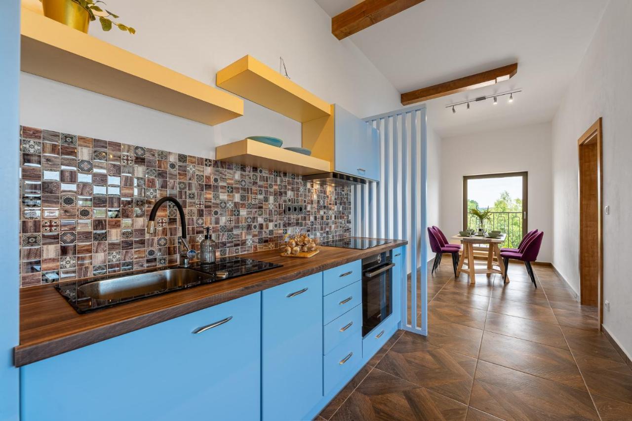 Laskara Garden Apartment By Prague Forest Nové Jirny Екстериор снимка