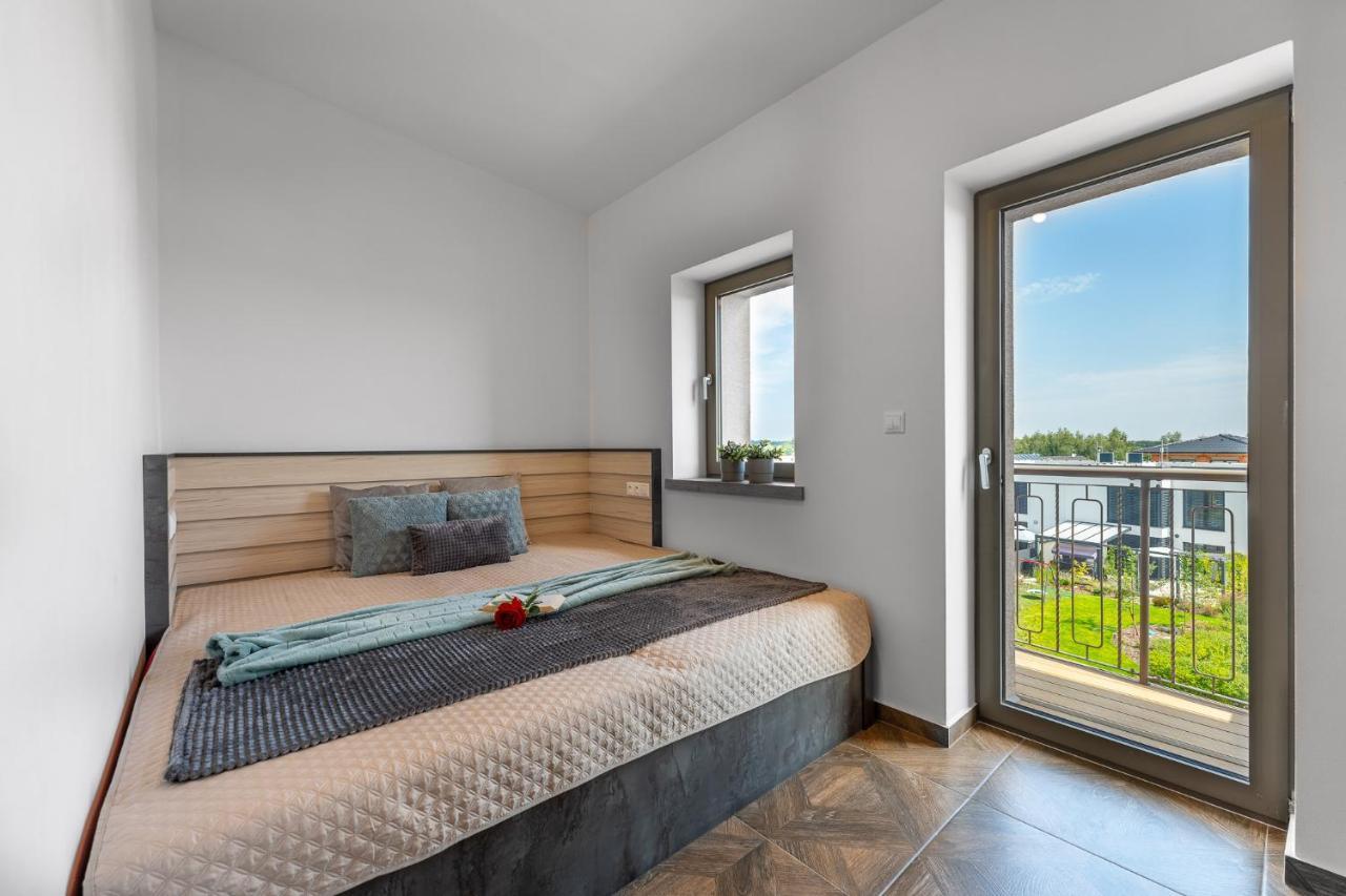 Laskara Garden Apartment By Prague Forest Nové Jirny Екстериор снимка