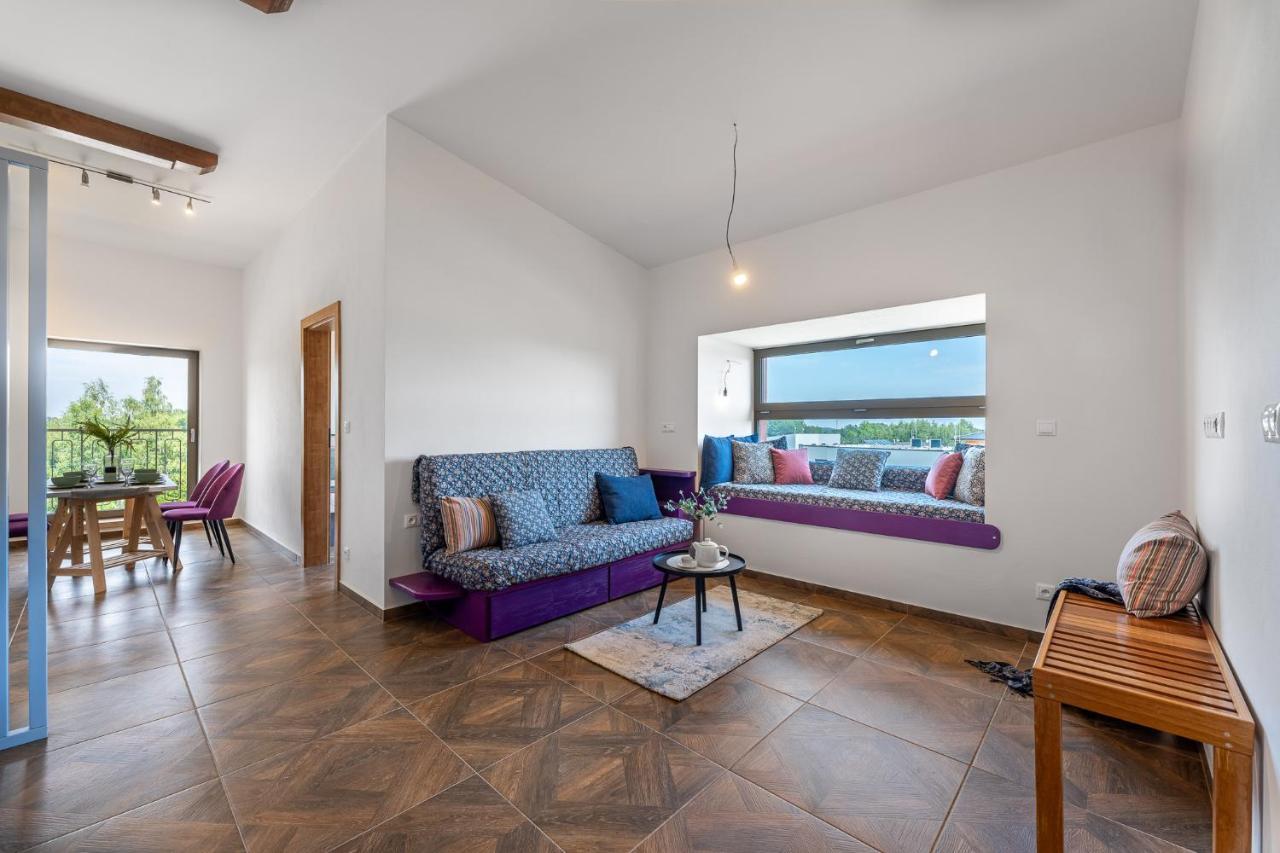Laskara Garden Apartment By Prague Forest Nové Jirny Екстериор снимка