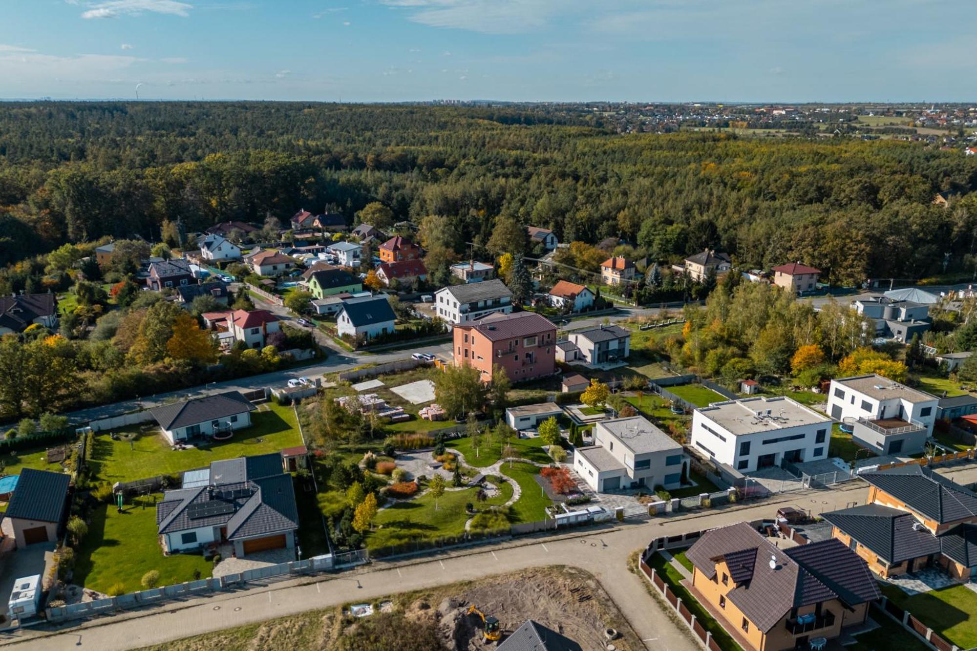 Laskara Garden Apartment By Prague Forest Nové Jirny Екстериор снимка